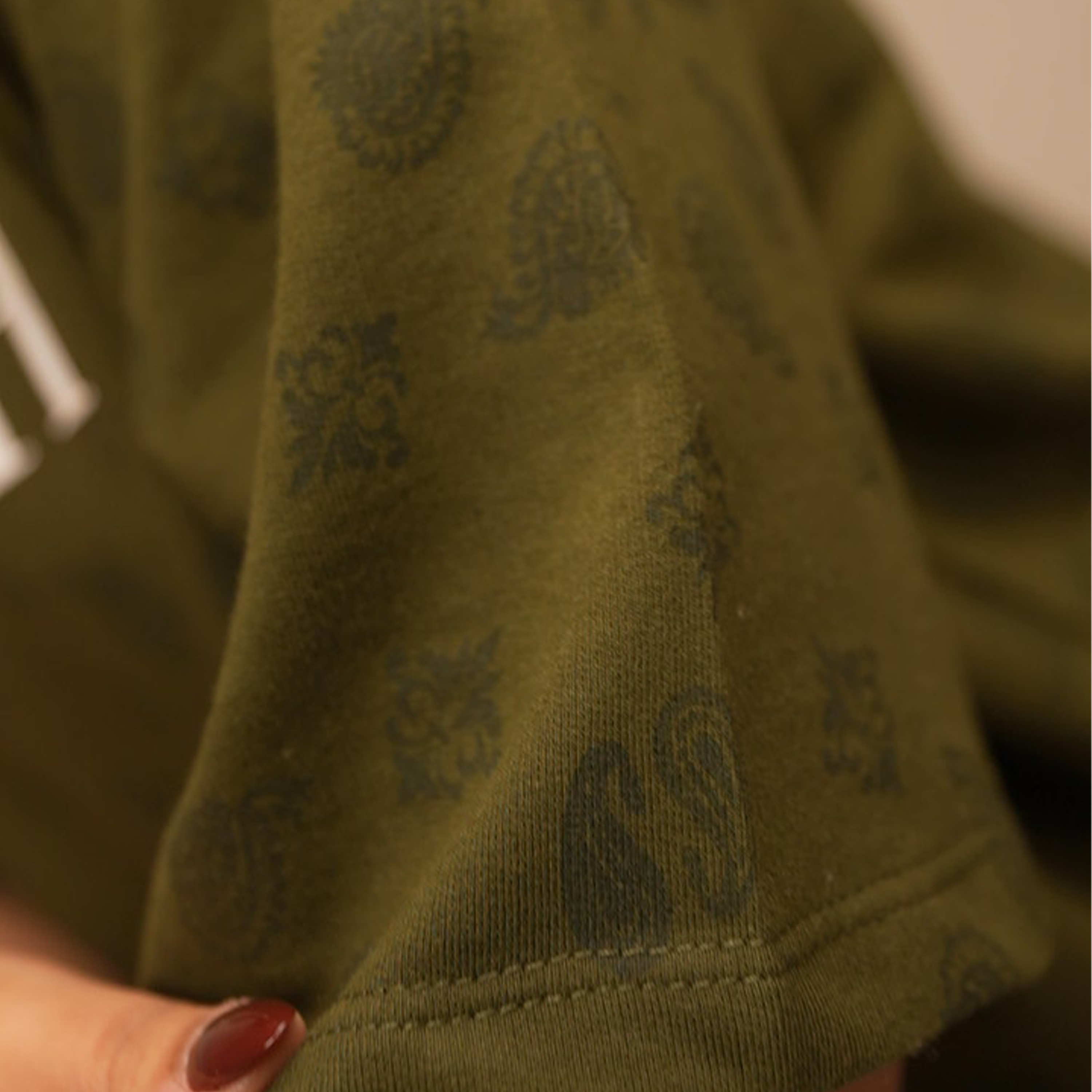 ALLOVER OLIVE T-SHIRT