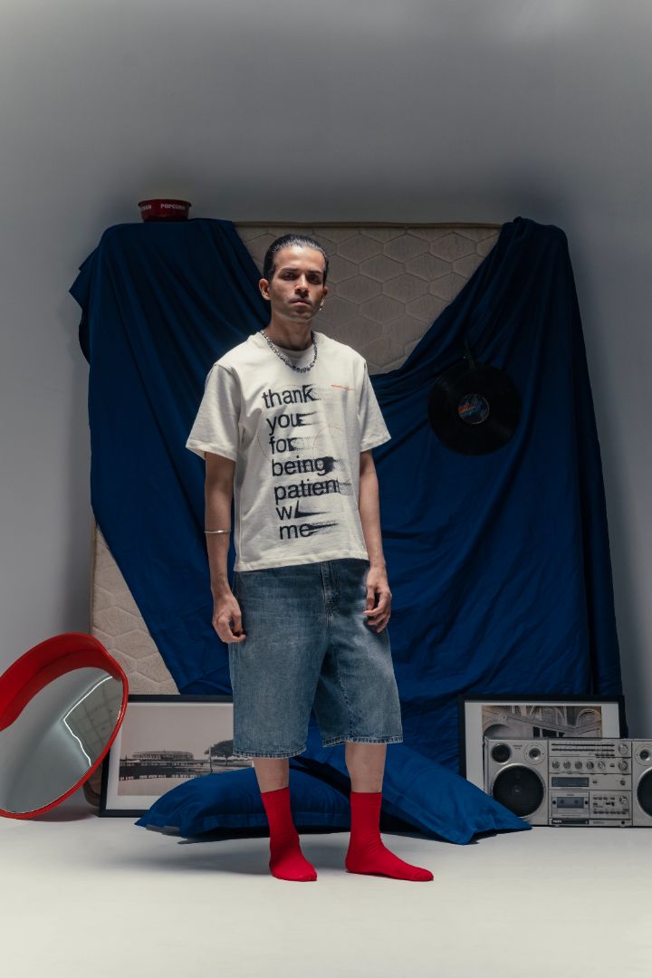 GENTLE DELAY T-SHIRT